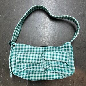 BAGGU Green Gingham Cargo Shoulder Bag